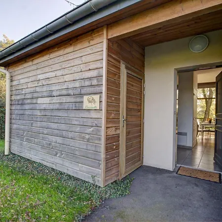Confortables Au Bord D'un Etang Avec Terrasse, Jardin Et Nombreuses Activites. - Fr-1-496-78 Veauchette